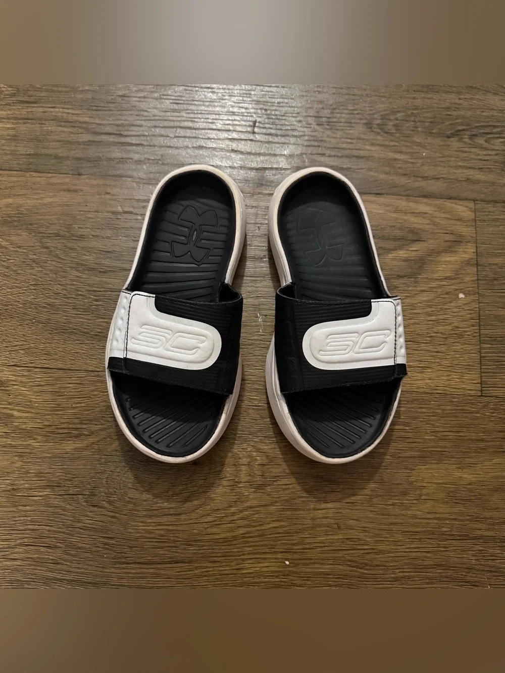 Under Armour Kids' Black & White Slide Sandals Size 1Y